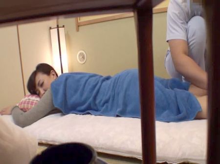amateur wife massage tricked