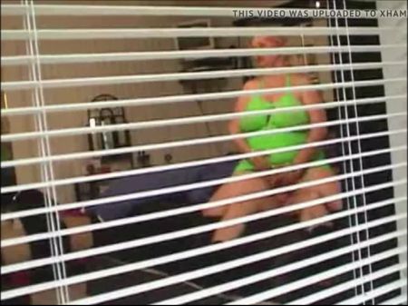creampie my wife after the stranger